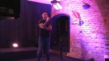 Hebel Stand-up